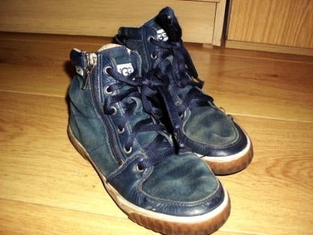 UGG mt.31 blauw suede-leren kinderschoenen met veter en rits, UGG, Jongetje of Meisje, Ophalen of Verzenden, Gebruikt