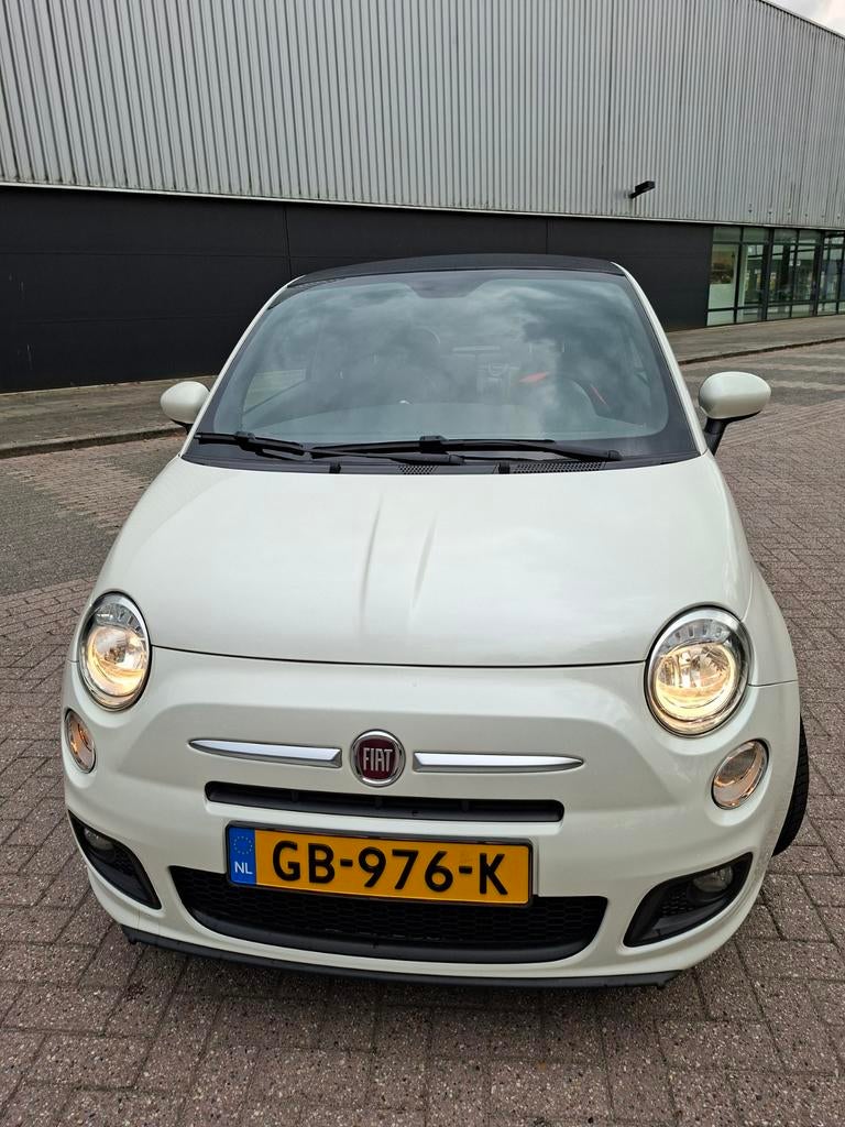 Fiat 500 cabrio sport model automaat., Auto's, Fiat, Cabriolet, Wit, Leder, 26 km/l