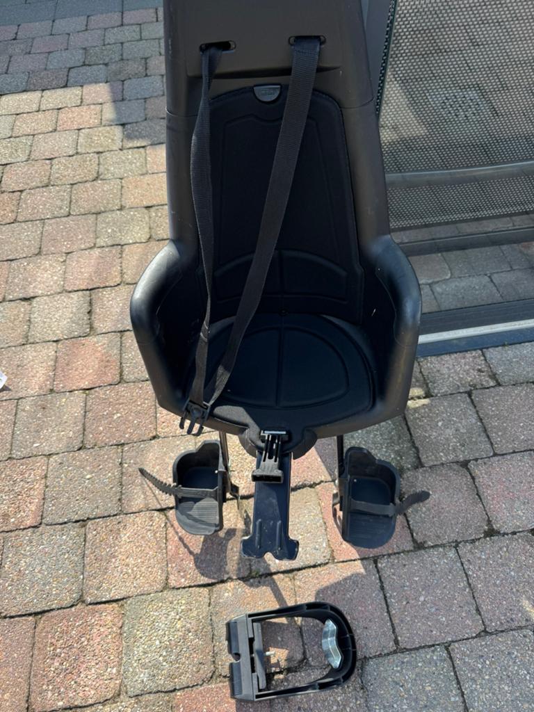 Bo-Bike fietszitje achter 9/22 kg, Fietsen en Brommers, Fietsaccessoires | Fietsstoeltjes, Ophalen, Achterzitje, 9 t/m 18 kg, Gebruikt