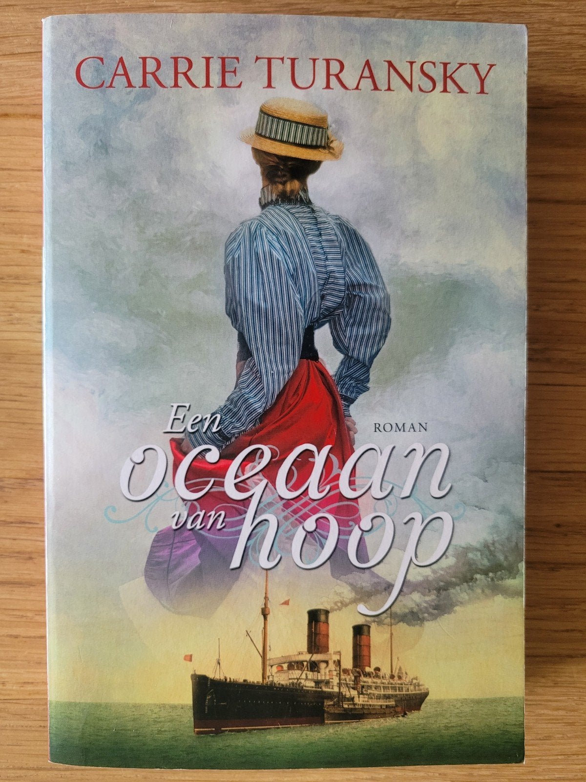Een oceaan van hoop, Carrie Turansky, chr. historisch, ZGAN!, Boeken, Ophalen of Verzenden, Zo goed als nieuw