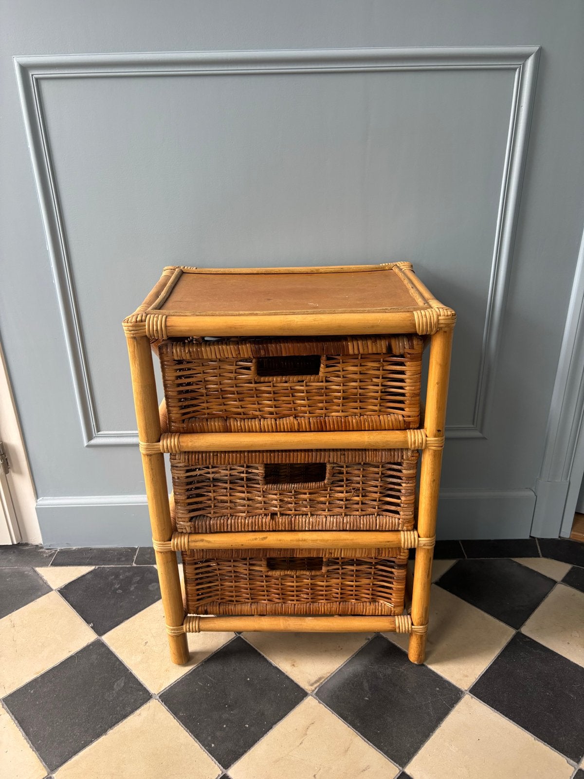 Vintage Rotan Ladekastje met 3 Laden, Overige materialen, Minder dan 50 cm, Gebruikt, Ophalen of Verzenden