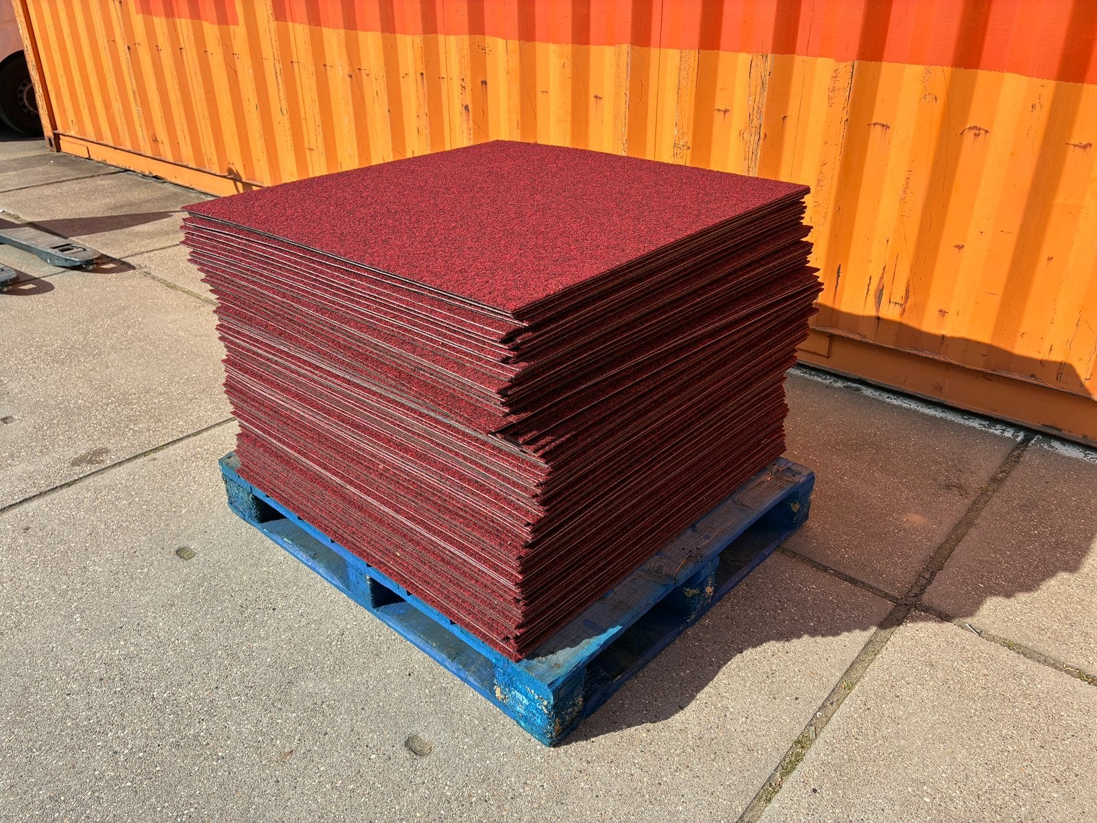 Beurstapijt / stand / event vloer 2000 stuks, Ophalen, 75 m² of meer, Beurstapijt beursstand, Geel