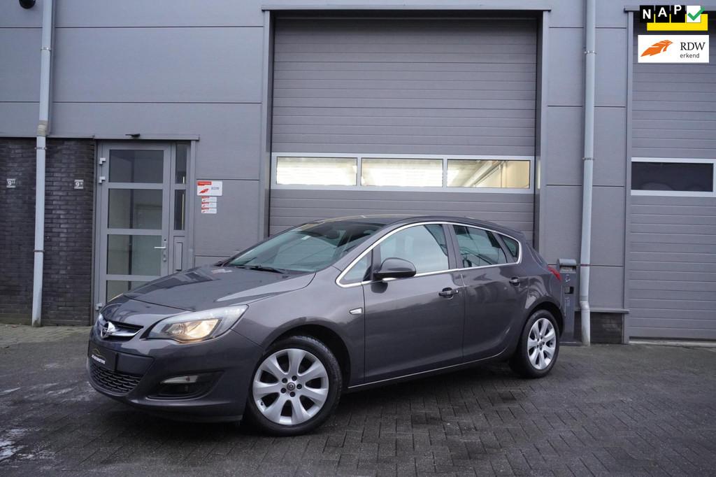 Opel Astra 1.4 Turbo Blitz, Auto's, Voorwielaandrijving, Euro 5, Stof, Gebruikt