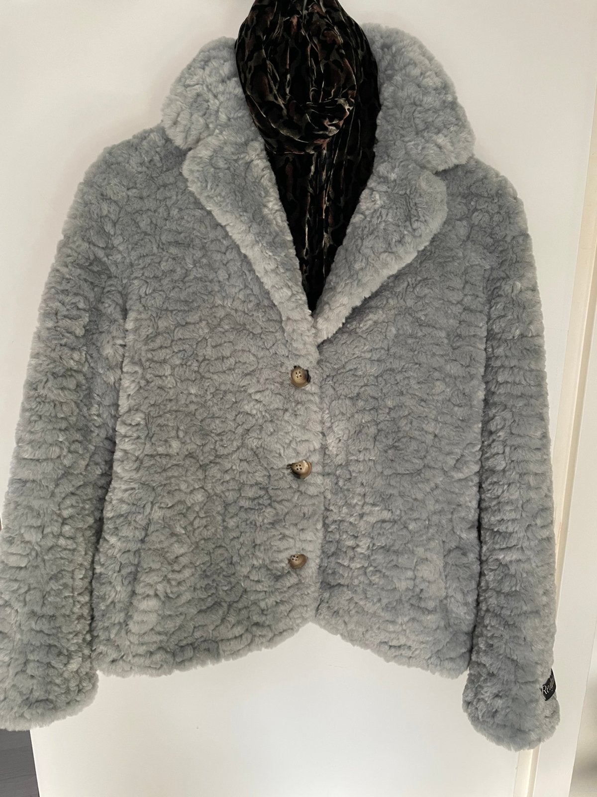 Nieuwe Teddy winterjas - Rino & Pelle, Kleding | Dames, Ophalen of Verzenden, Nieuw, Maat 36 (S), Grijs