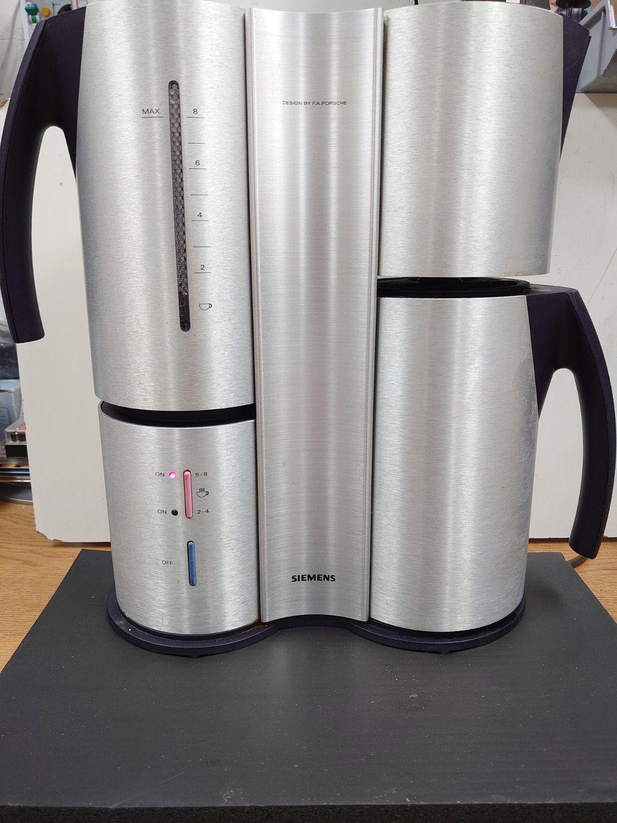 Siemens Porsche Design Koffiezetapparaat KA7, Gebruikt, Koffiemachine, Gemalen koffie, Ophalen of Verzenden