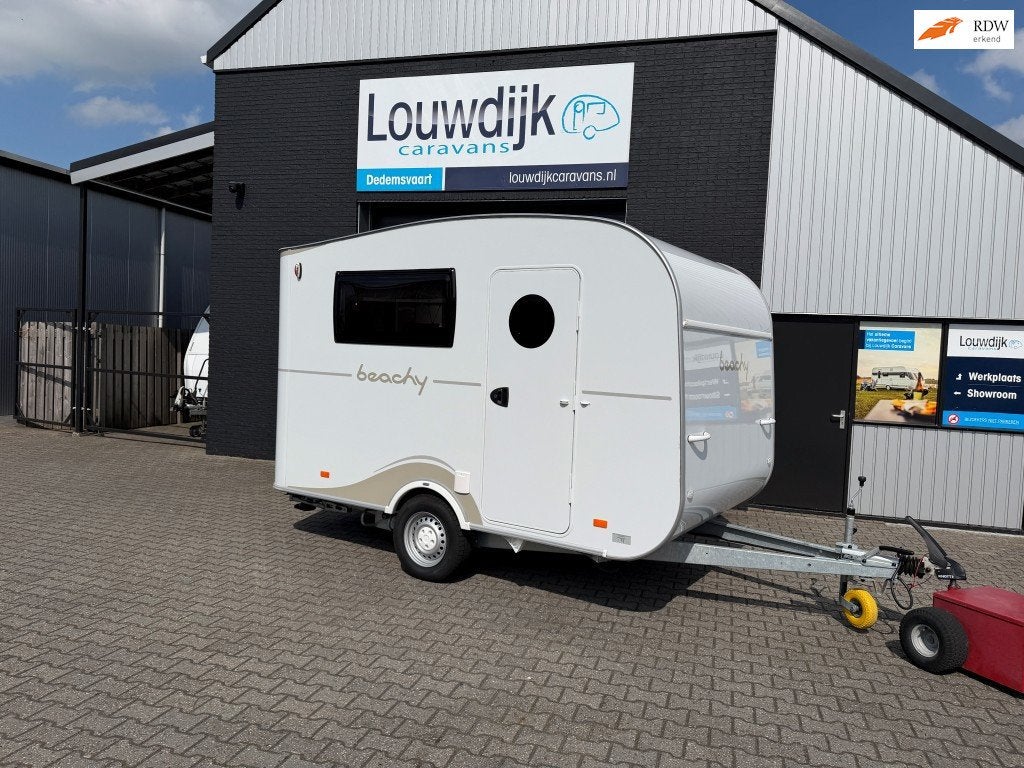HOBBY Beachy 360 ’23 (Luifel, 736 kg), Caravans en Kamperen, Rondzit, Hobby, Bedrijf, Lengtebed