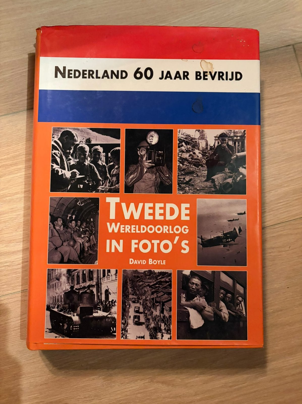 Nederland 60 jaar bevrijd, Verzamelen, Ophalen of Verzenden, Nederland, Boek of Tijdschrift