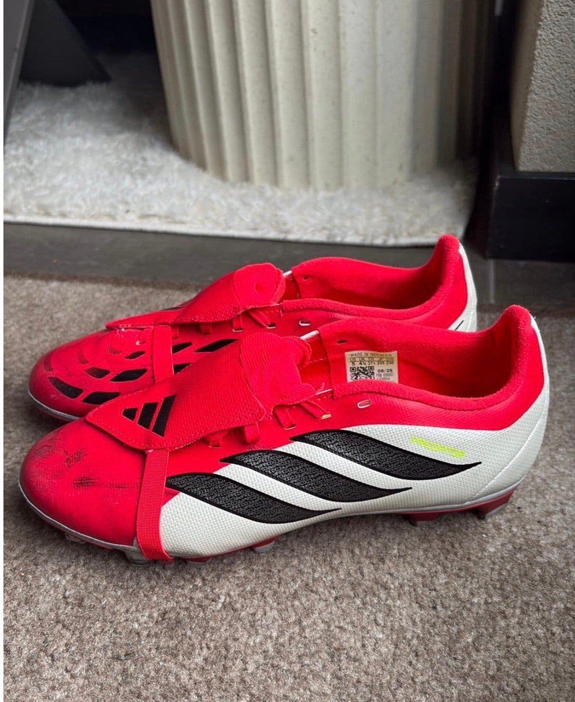 Adidas predator voetbalschoenen maat 37 1/3, Sport en Fitness, Maat XS of kleiner, Ophalen of Verzenden, Gebruikt, Schoenen