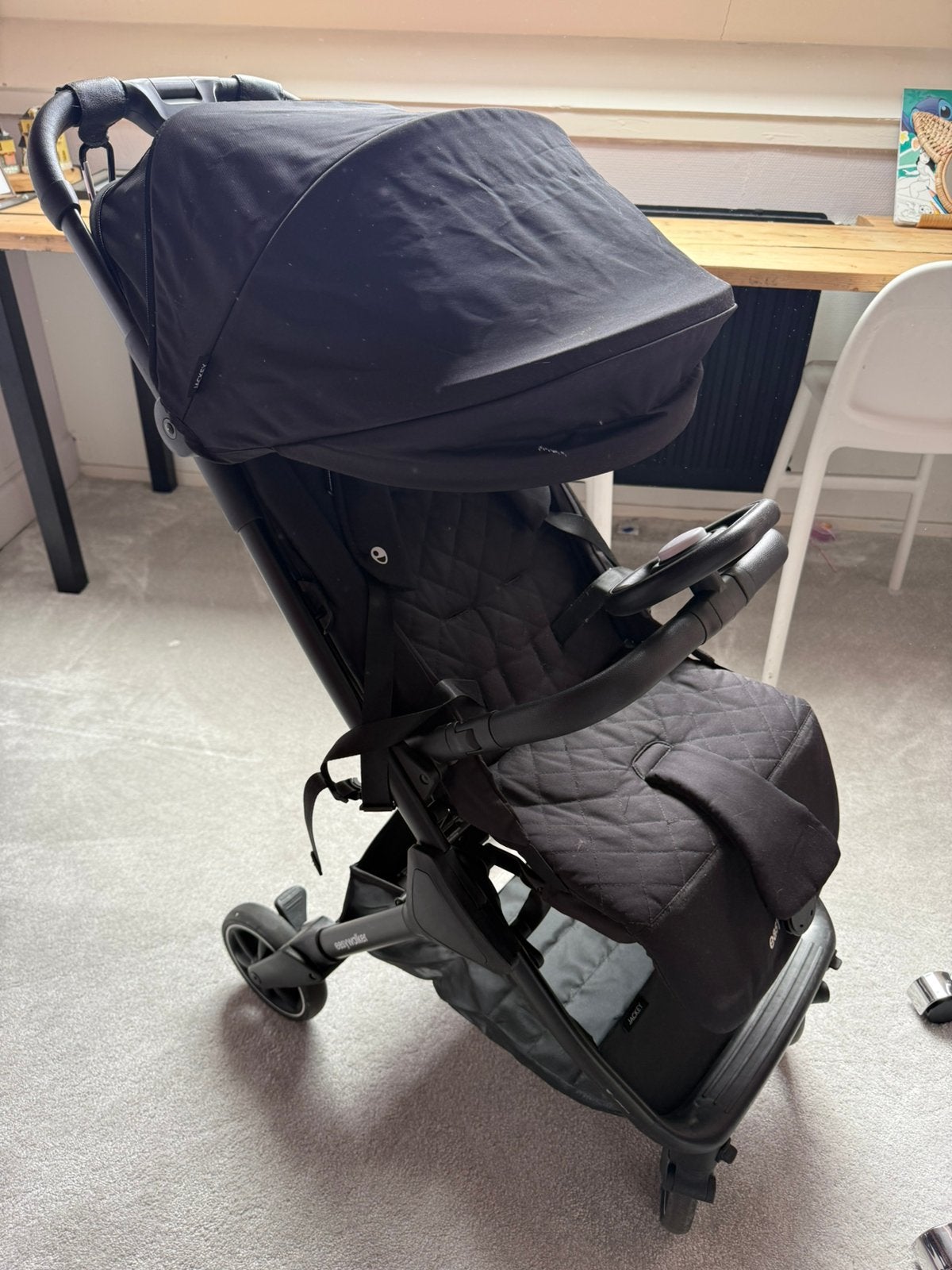 Easywalker Jackey + speelstuur, Kinderen en Baby's, Buggy's, Ophalen, Zo goed als nieuw