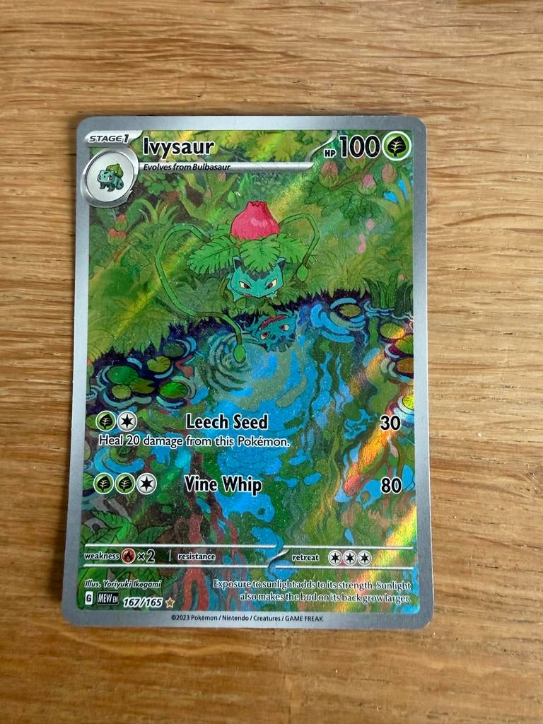 Ivysaur 167/165 Pokémon kaart, Ophalen of Verzenden, Gebruikt, Losse kaart, Foil