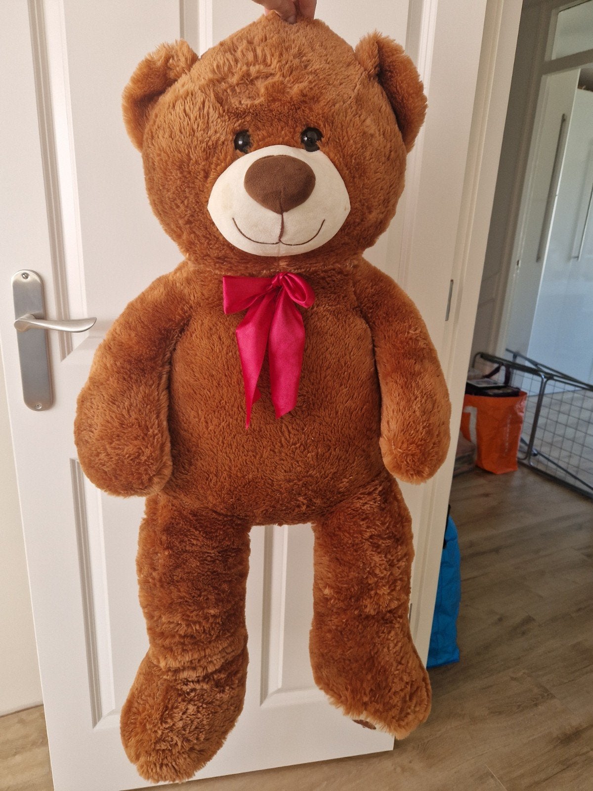 Grote bruine teddybeer, Ophalen, Gebruikt, Beer, Met kleding of accessoire
