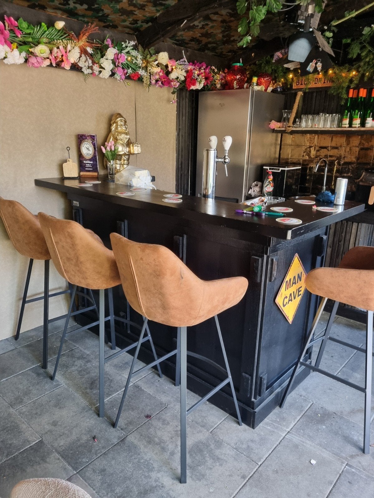 bar met tap en spoelbak, inclusief 4 barstoelen, Ophalen of Verzenden, Gebruikt, Inclusief barstoelen