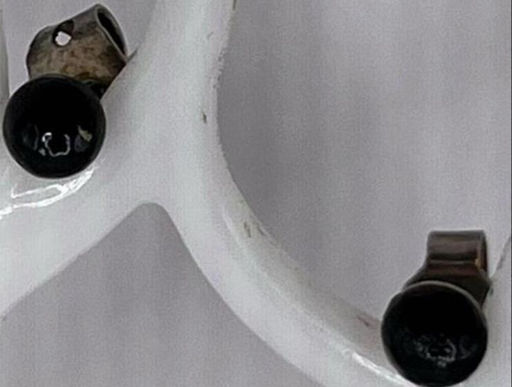 Zwarte/Roodachtige Parelachtige Oorknopjes - Nieuw, Sieraden, Tassen en Uiterlijk, Oorbellen, Overige materialen, Zwart, Nieuw