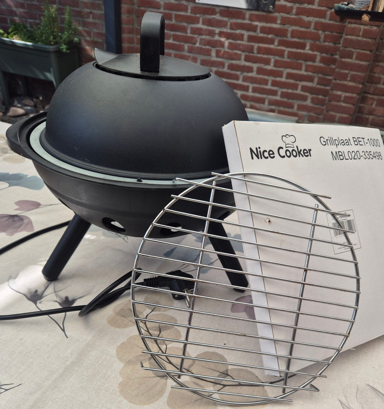 Tafelbarbecue met extra bakplaat - Nice Cooker, Ophalen of Verzenden, Gebruikt, Nice Cooker bbq