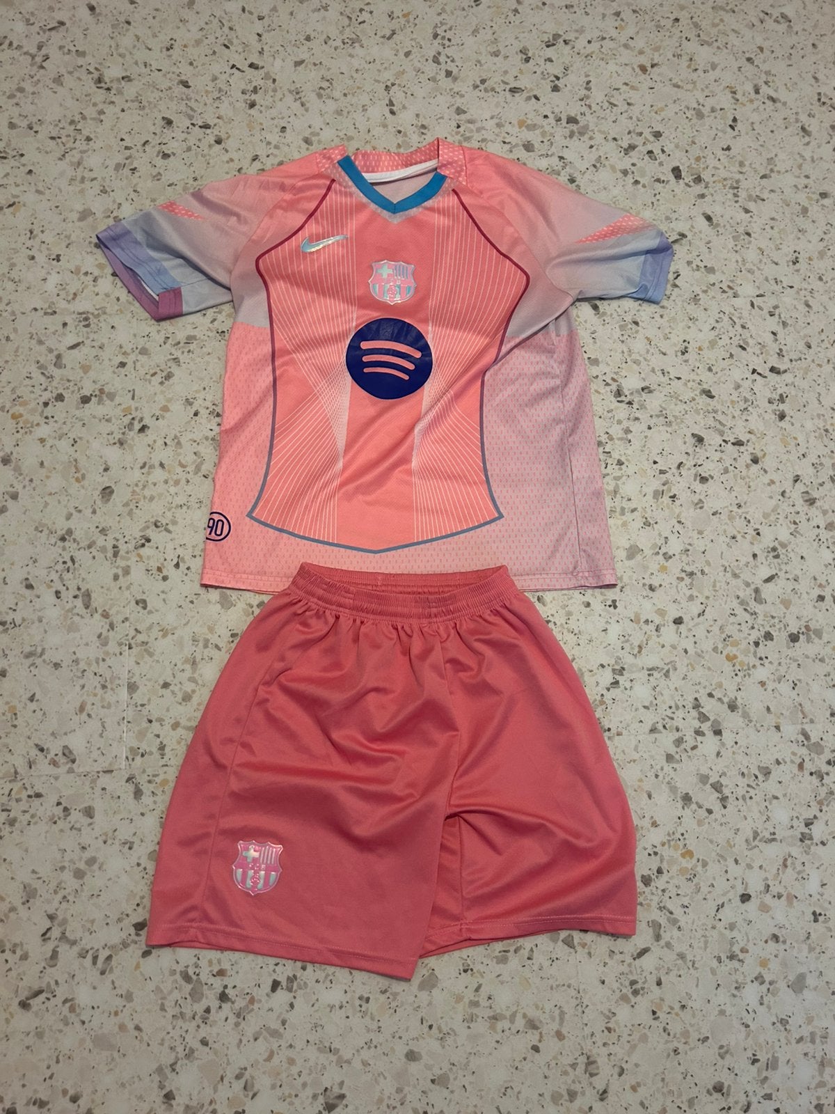 Barcalona pink Maat M, Kinderen en Baby's, Verzenden, Gebruikt, Jongen of Meisje, Setje