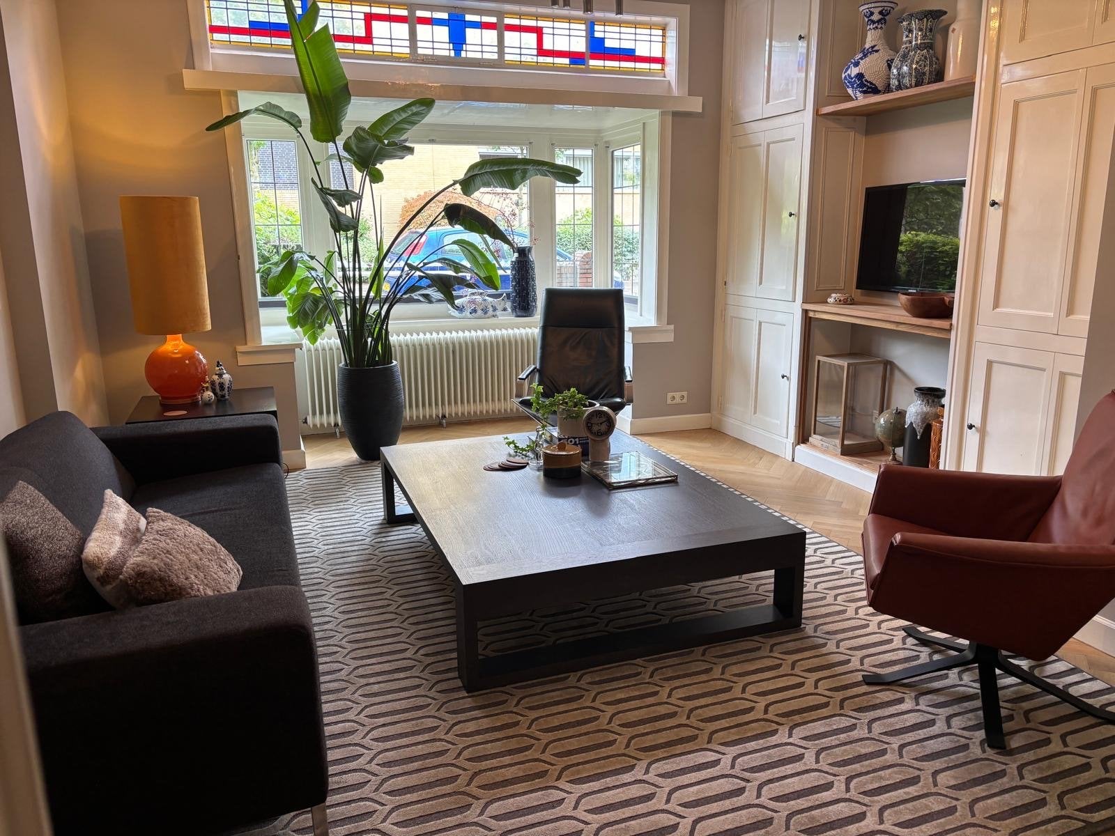 Stijlvolle donkerbruine salontafel van eikenhout, merk Scapa, Ophalen, 100 tot 150 cm, Eikenhout, Zo goed als nieuw