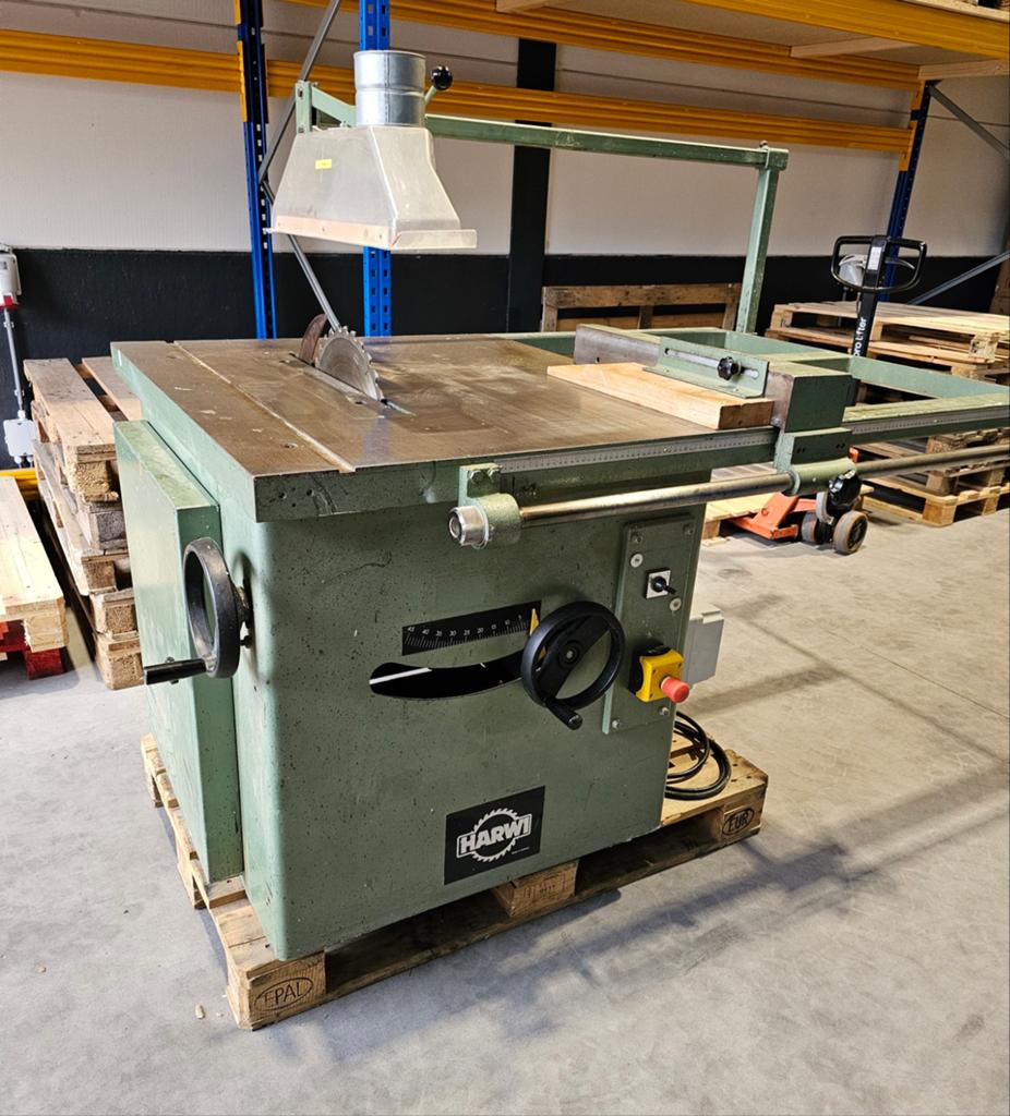 Harwi Cirkelzaag Type 130 met verbreding en noodstop, Ophalen, 1200 watt of meer, Cirkelzaag, 70 mm of meer