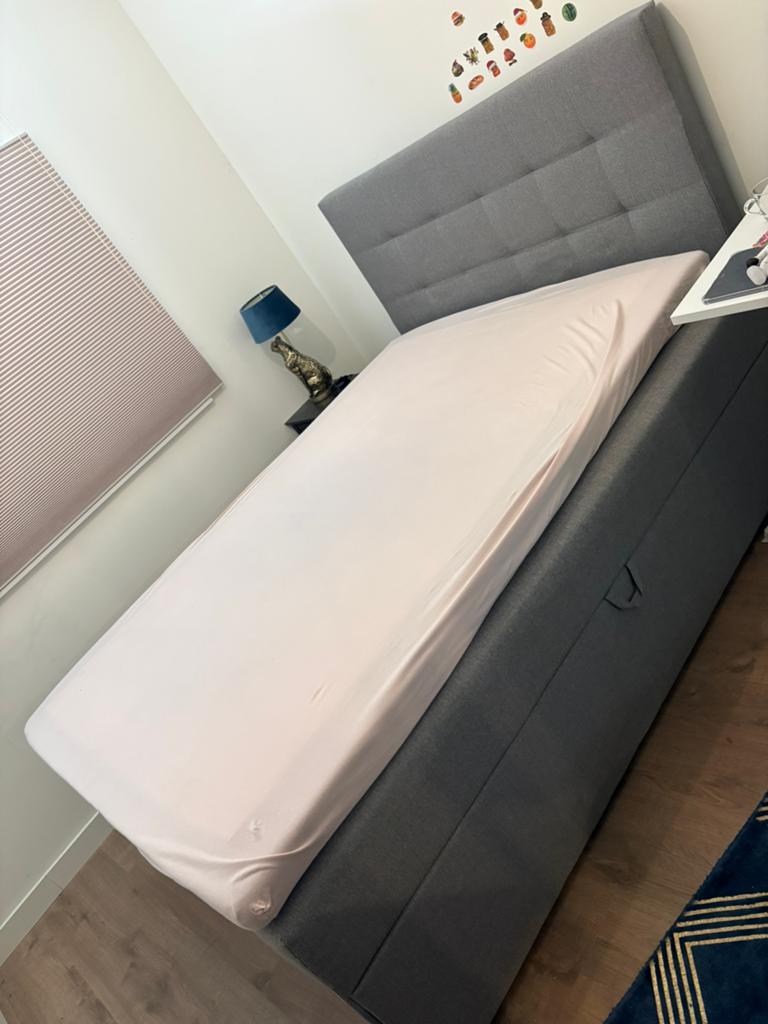 Gratis boxspring bed 140x200, Ophalen, Gebruikt, Tweepersoons, 140 cm
