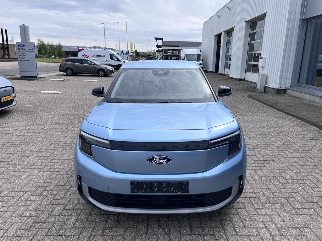 Ford Explorer Select Extended Range RWD 77 kWh 286pk | Comfo, Auto's, Ford, Automaat, Gebruikt, Zwart, Blauw