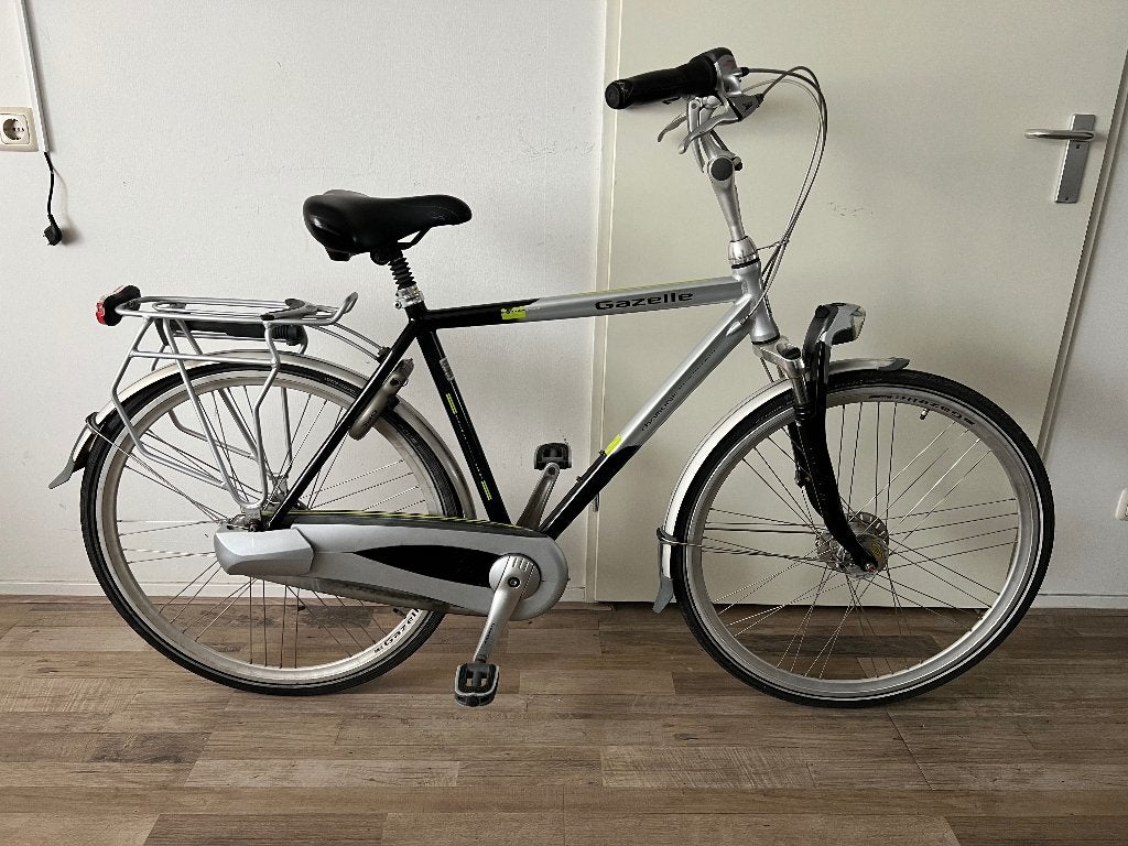 Gazelle Chamonix speciaal 8V/28 inch/61cm Z.G.A.N., Ophalen, Versnellingen, Zo goed als nieuw, 57 tot 61 cm