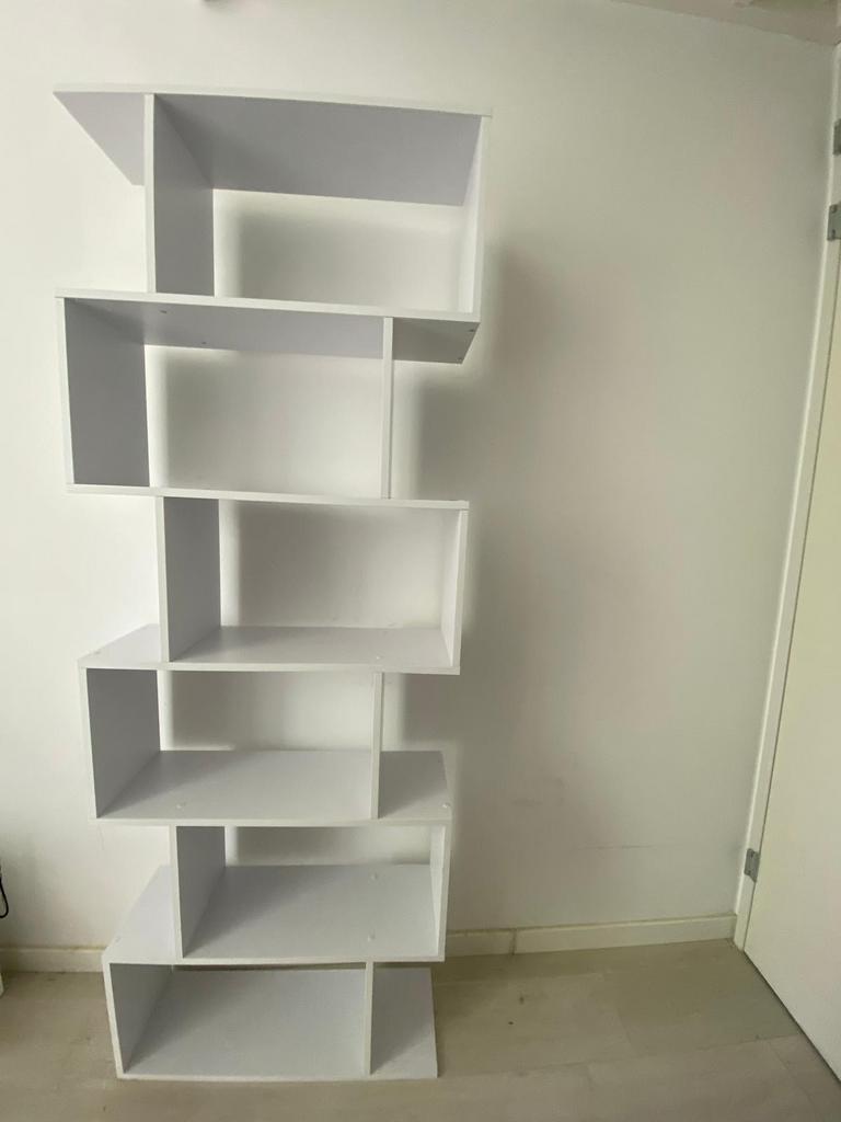 Stijlvolle moderne boekenkast wit 190x70x24 cm, Ophalen, 50 tot 100 cm, Zo goed als nieuw, Minder dan 25 cm