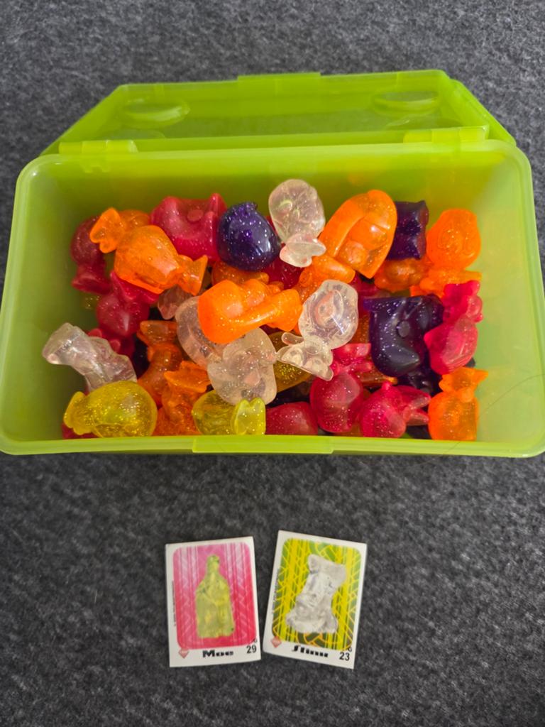 Glitter Gogo / Gogo's, Verzamelen, Ophalen of Verzenden, Zo goed als nieuw