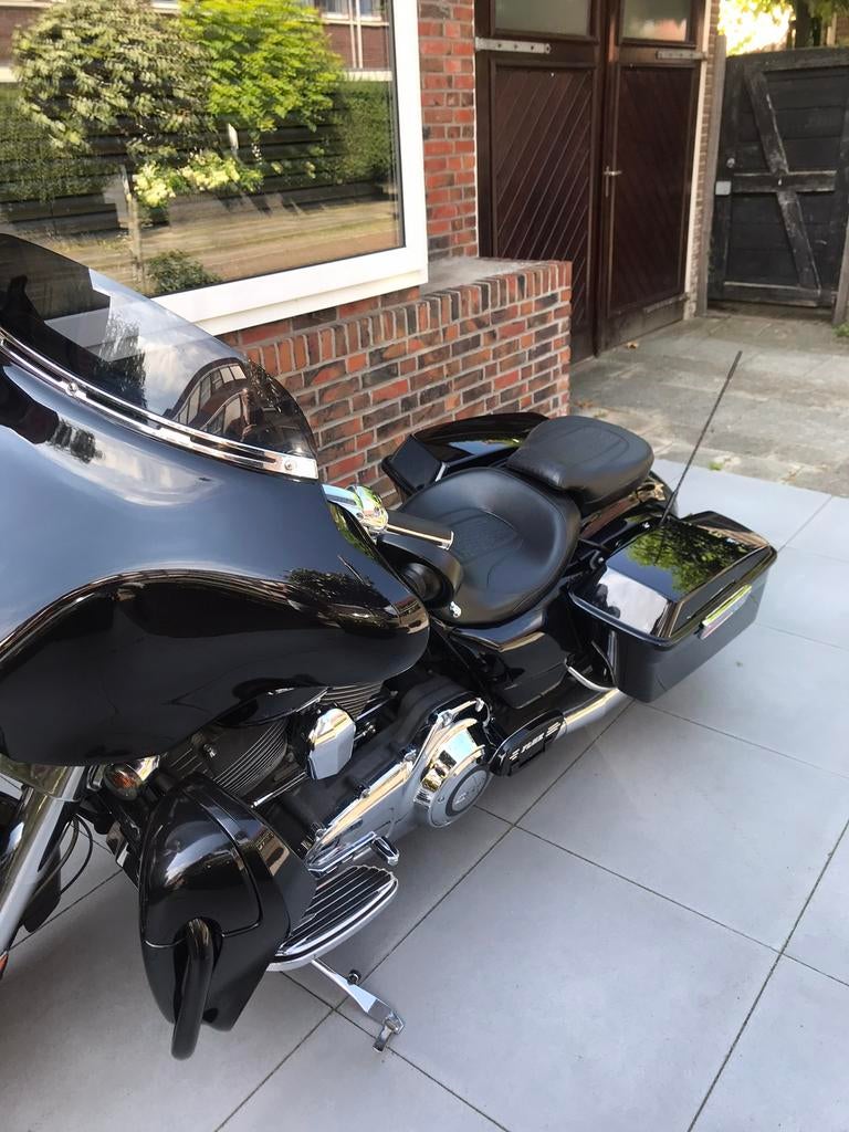 Harley Davidson Streetglide FLHX Zwart, Motoren, Motoren | Harley-Davidson, 4 cilinders, Chopper, Particulier, 1800 cc