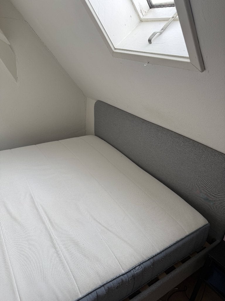 Twin size bed IKEA + matress, Ophalen, 200 cm, Grijs, 160 cm