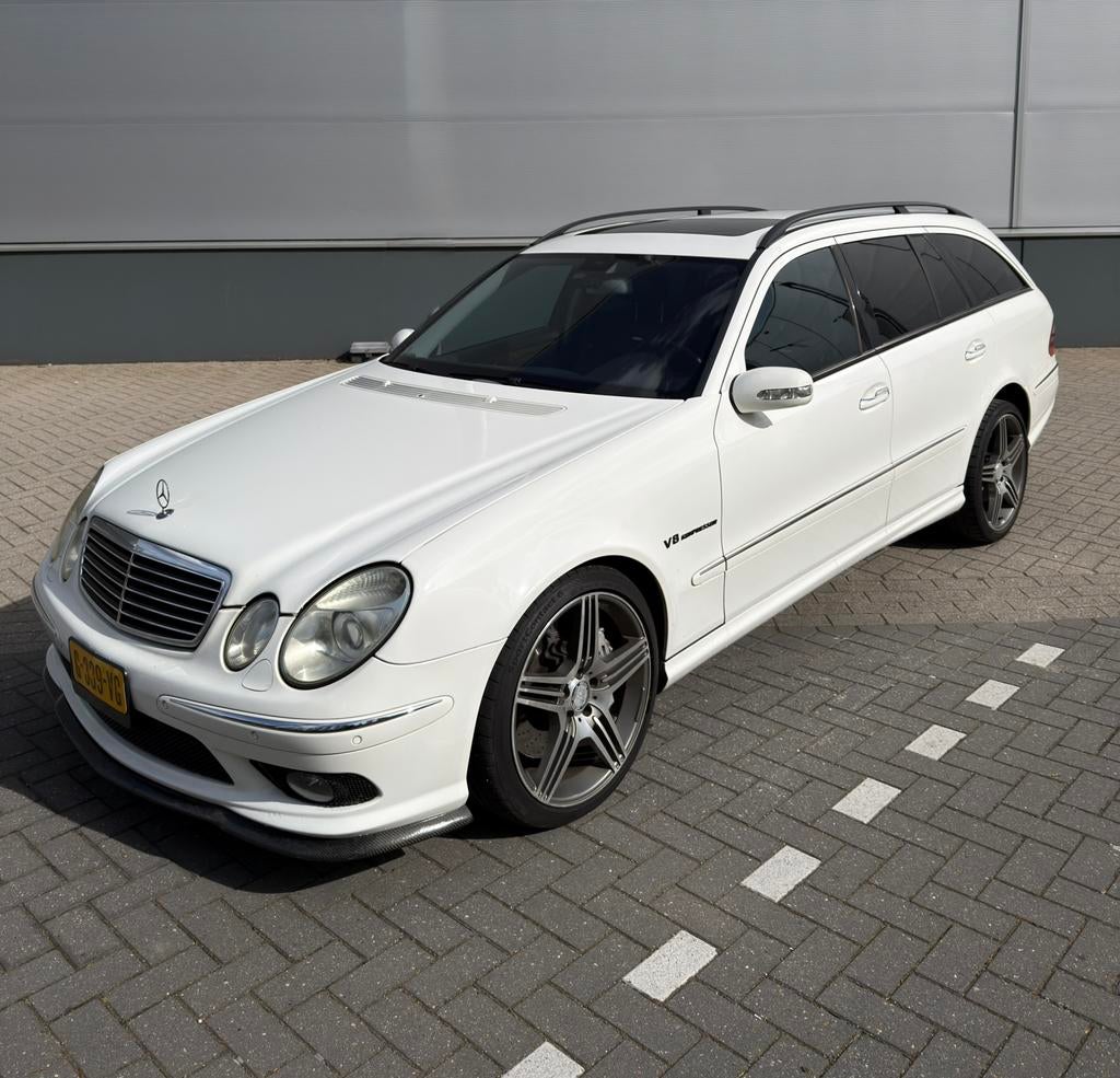 Mercedes E55 AMG W211 Kompressor | Topstaat | AMG V8, Automaat, Achterwielaandrijving, Wit, Leder
