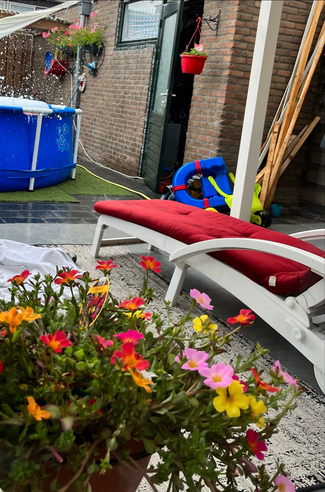 Zonnebed opklapbaar met roos wasbaar dik kussen, Ophalen, Gebruikt, Kunststof, Verstelbaar