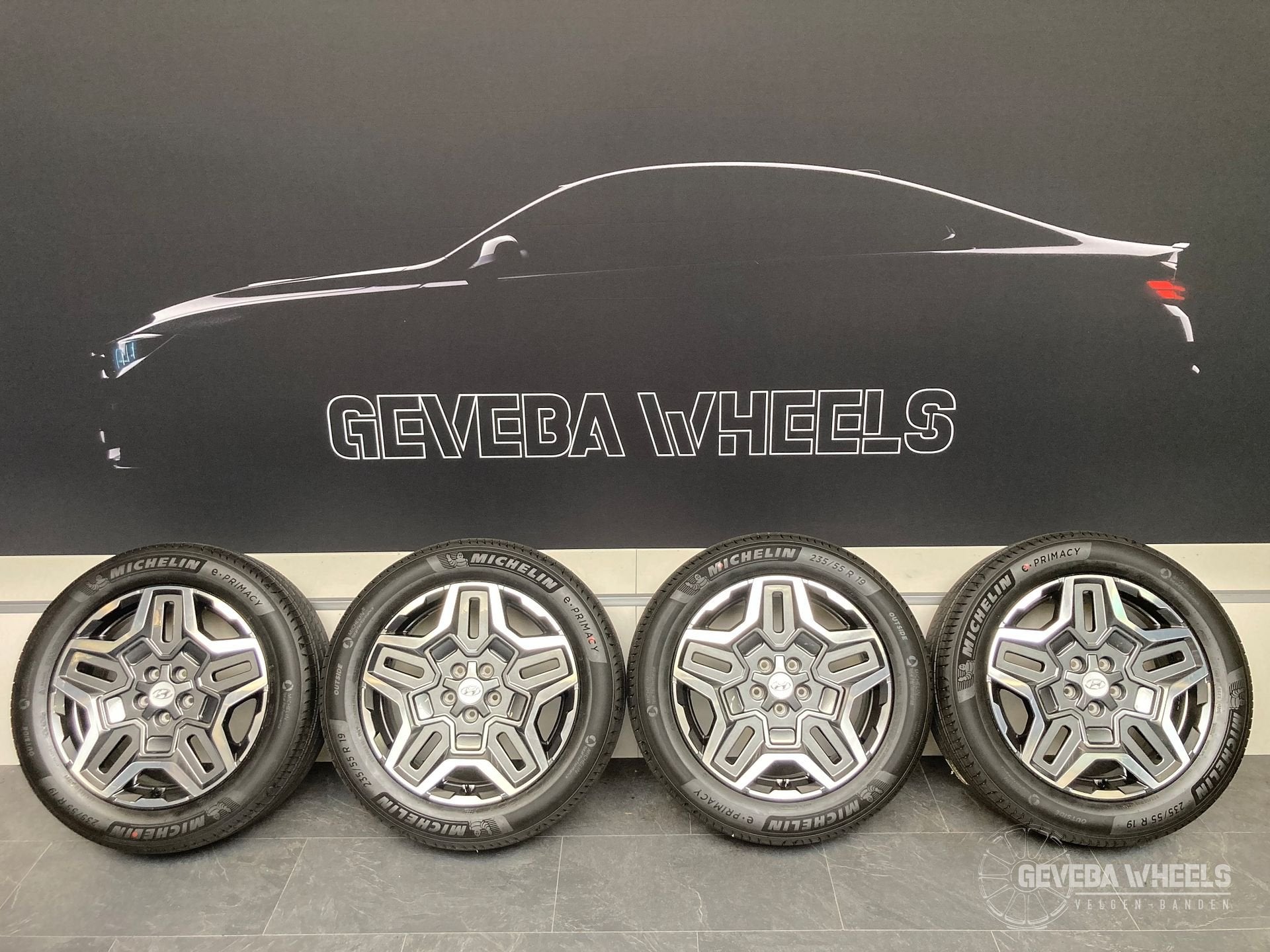 19” originele Hyundai Santa Fe velgen + banden 5x114.3 52910, 19 inch, Gebruikt, -, -