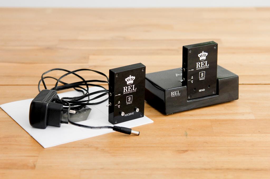 Rel Arrow V2 draadloze subwoofer kit, Audio, Tv en Foto, Luidsprekers, Overige merken, Gebruikt, -, Ophalen of Verzenden