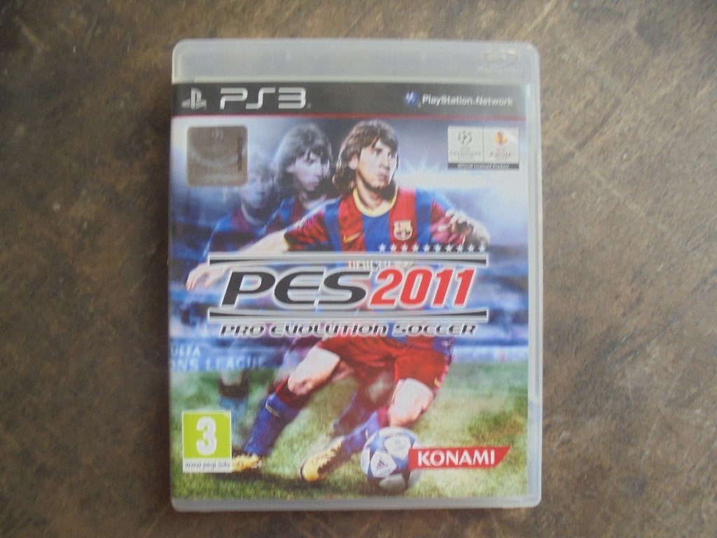 Pro Evolution Soccer 2011 voor PS3 (zie foto's), Gebruikt, Ophalen of Verzenden, Sport, 3 spelers of meer