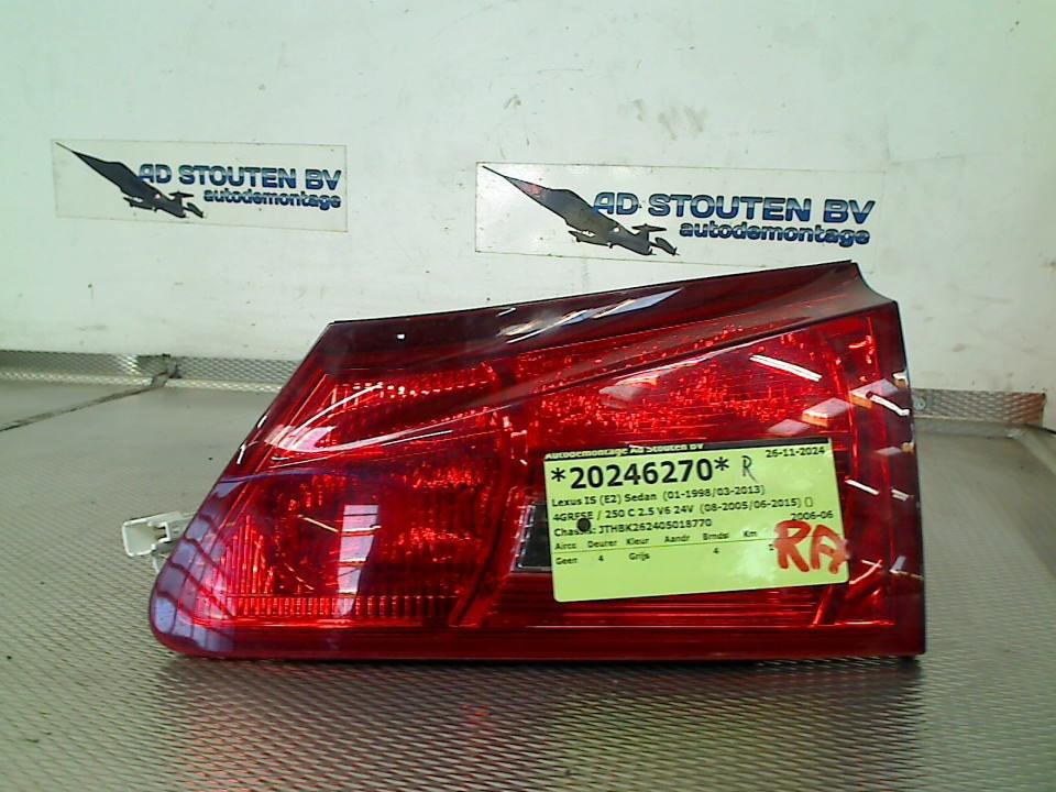 Achterlicht Rechts Lexus IS (E2) (2005-08/2013-03) E111184, Lexus-infoservice@lexus.de, Gebruikt, Lexus, Toyota-Allee 2, Köln 50858, , Duitsland