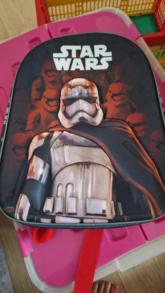 Star Wars rugzak - Nieuw met label, Disney of Dora, Nieuw, Ophalen of Verzenden, Minder dan 25 cm