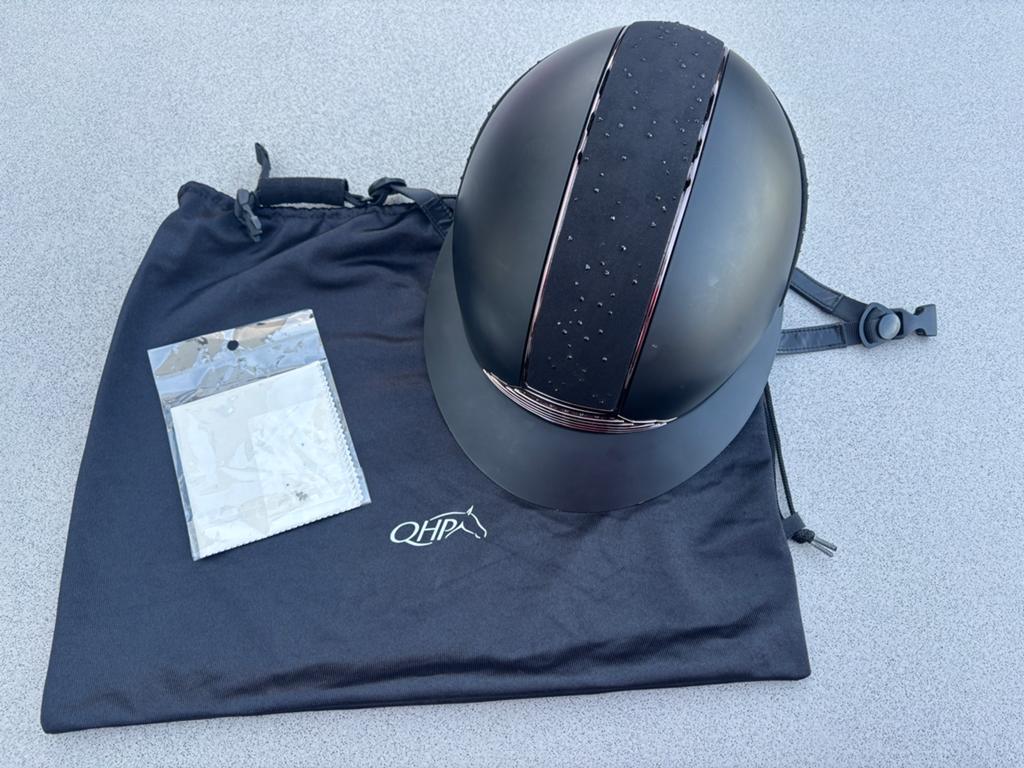 Paardrijcap QHP Detroit zwart maat S/M (55-57cm), Ophalen of Verzenden, Zo goed als nieuw, Dressuur, Dames