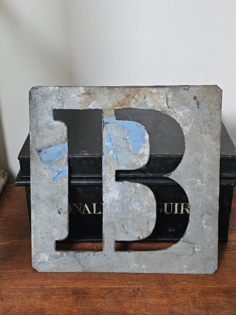 Groot oud zinken lettersjabloon alfabet LETTER 'B' industr, Antiek en Kunst, Ophalen of Verzenden