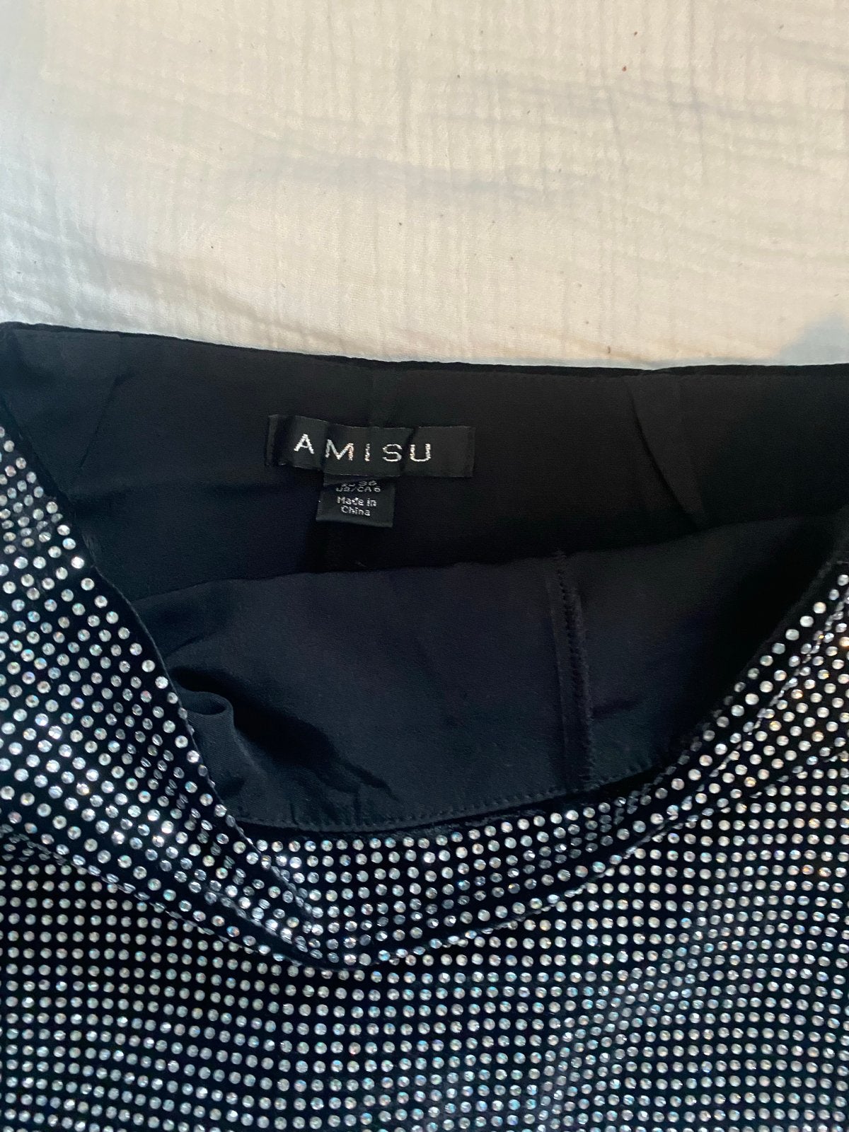 Zwart rokje met steentjes - Maat 36, Kleding | Dames, Ophalen of Verzenden, Gedragen, Maat 36 (S), Zwart