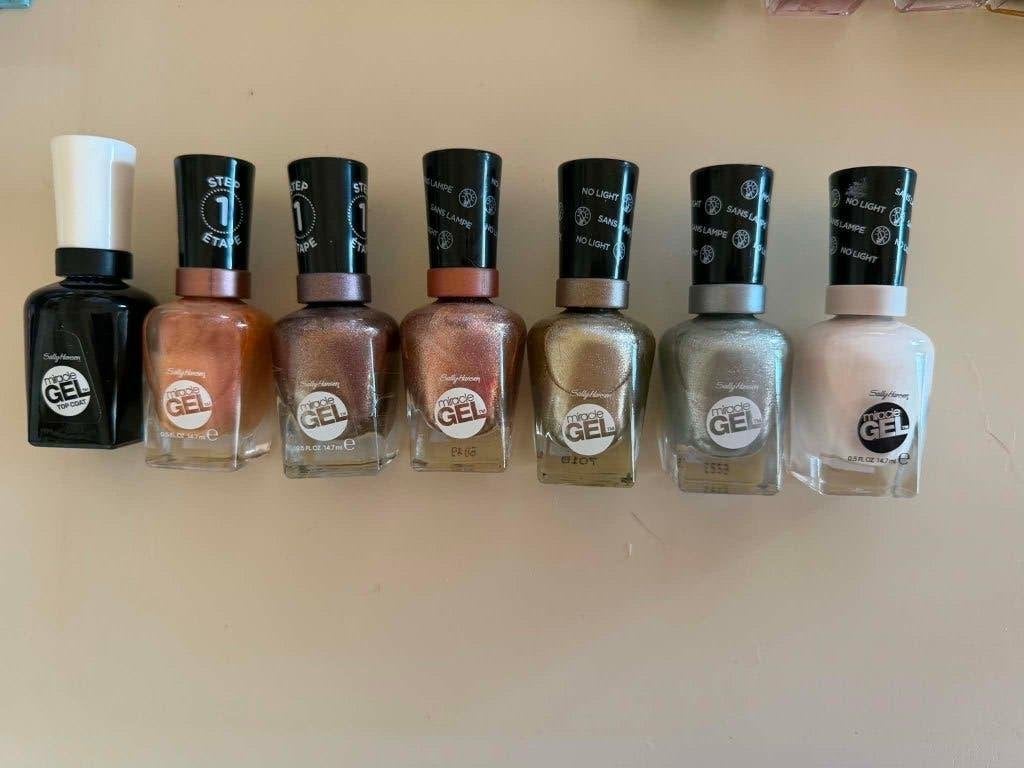 nagellak set, Overige kleuren, Ophalen of Verzenden, Zo goed als nieuw, Handen en Nagels