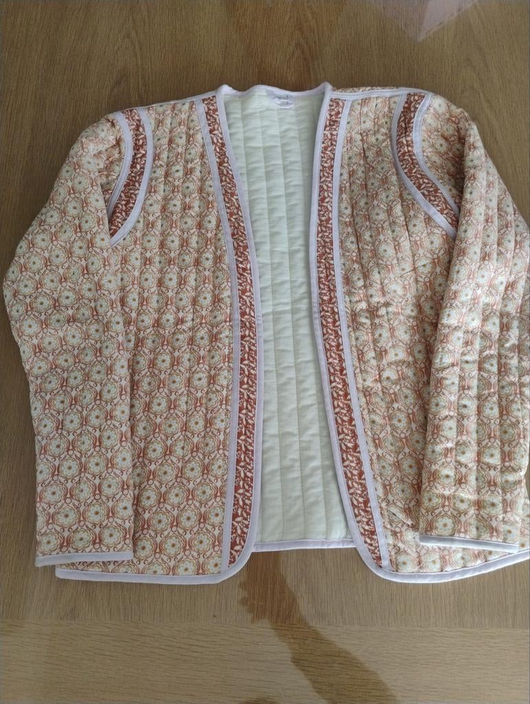 Zeeman gewatteerd jasje maat 158/164, Kleding | Dames, Zeeman, Beige, Ophalen of Verzenden, Zo goed als nieuw