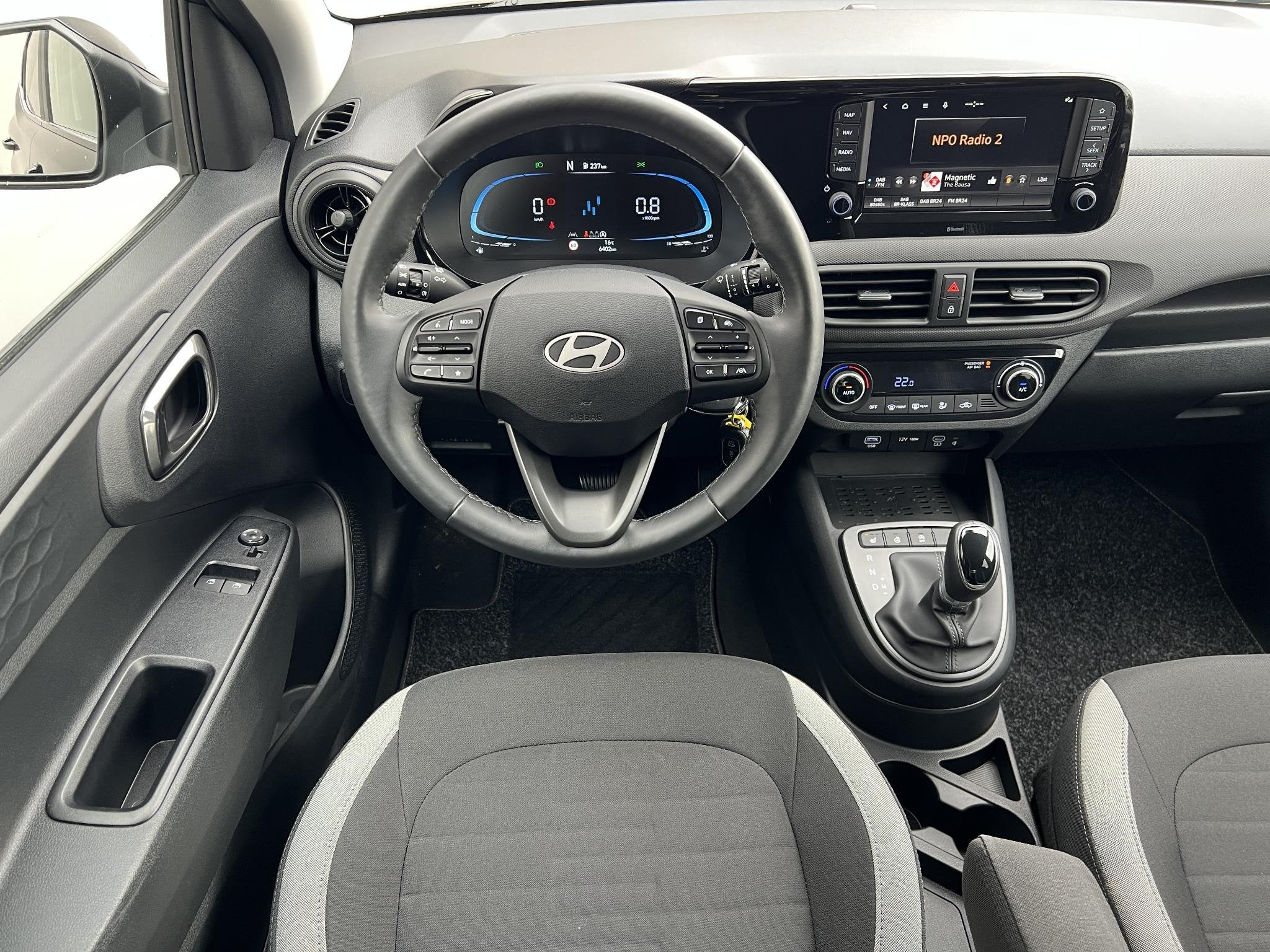 Hyundai i10 1.0 Comfort Smart 5-zits / Automaat / Stuur- en, Start-stop-systeem, Stof, Gebruikt, Euro 6