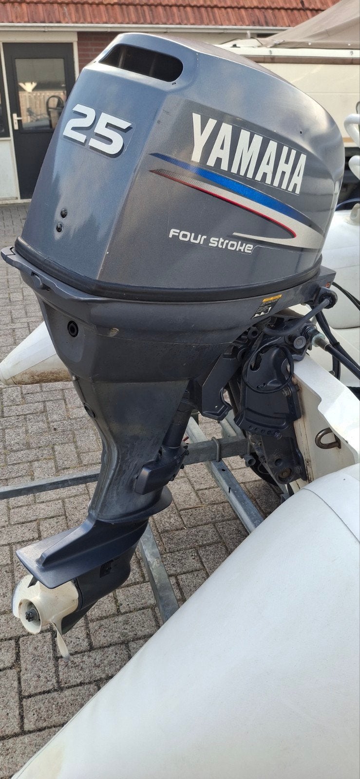 Yamaha 25 pk 4 takt met powertrim el start compleet, 10 tot 30 pk, Gebruikt, Viertaktmotor, Ophalen of Verzenden