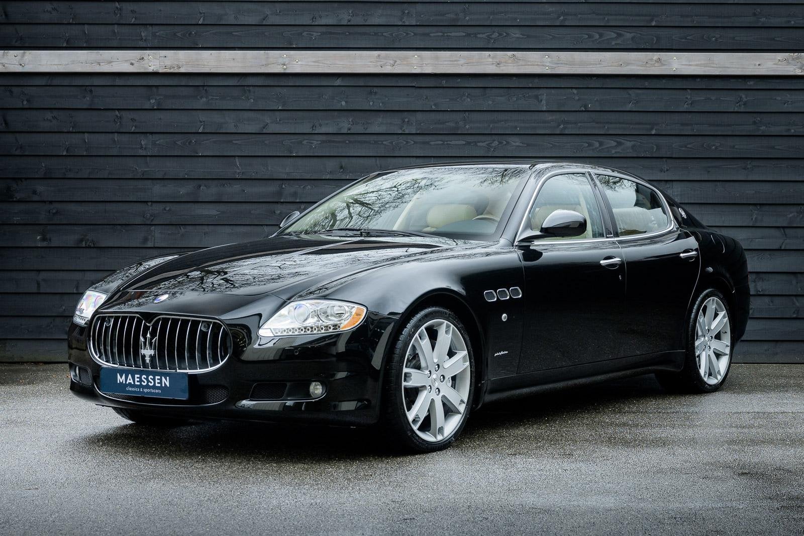 Maserati Quattroporte 4.7 S Executive - 22k KM - Mint condit, Auto's, Automaat, Achterwielaandrijving, Gebruikt, 8 cilinders