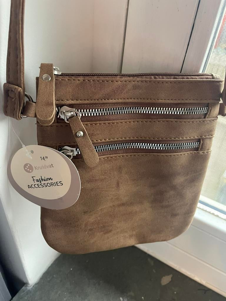 Nieuwe tas tasje bruin schoudertas nieuw kruidvat, Ophalen of Verzenden, Nieuw, Bruin