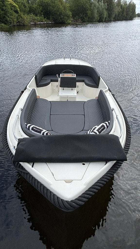 Foto 3 van Oud Huijzer 575 Luxury inclusief winterstalling