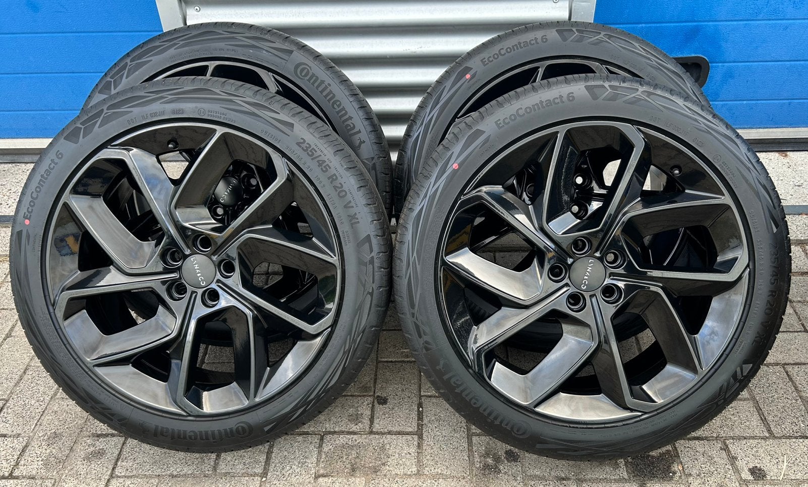 Set 20inch Lynk & Co velgen 235-45-20 zomerbanden Volvo XC40, Gebruikt, Banden en Velgen, Ophalen of Verzenden, 235 mm