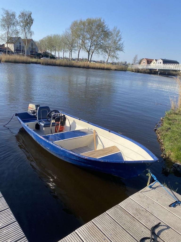 Bootje met 8 pk buitenboordmoter, Ophalen, Minder dan 10 pk, Tot 6 meter, Polyester