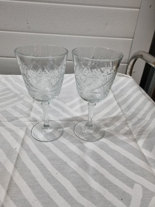 wijnglazen bewerkt vintage 2 stuks, Ophalen of Verzenden, 'T Olde Gre-j, Info@toldegrej.nl, Endepoelstraat 20f Didam