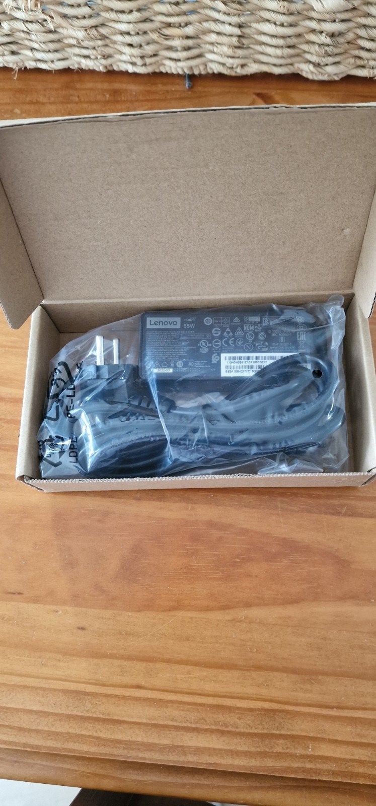 Genuine Lenovo Charger (voor Thinkpad X240s X25)