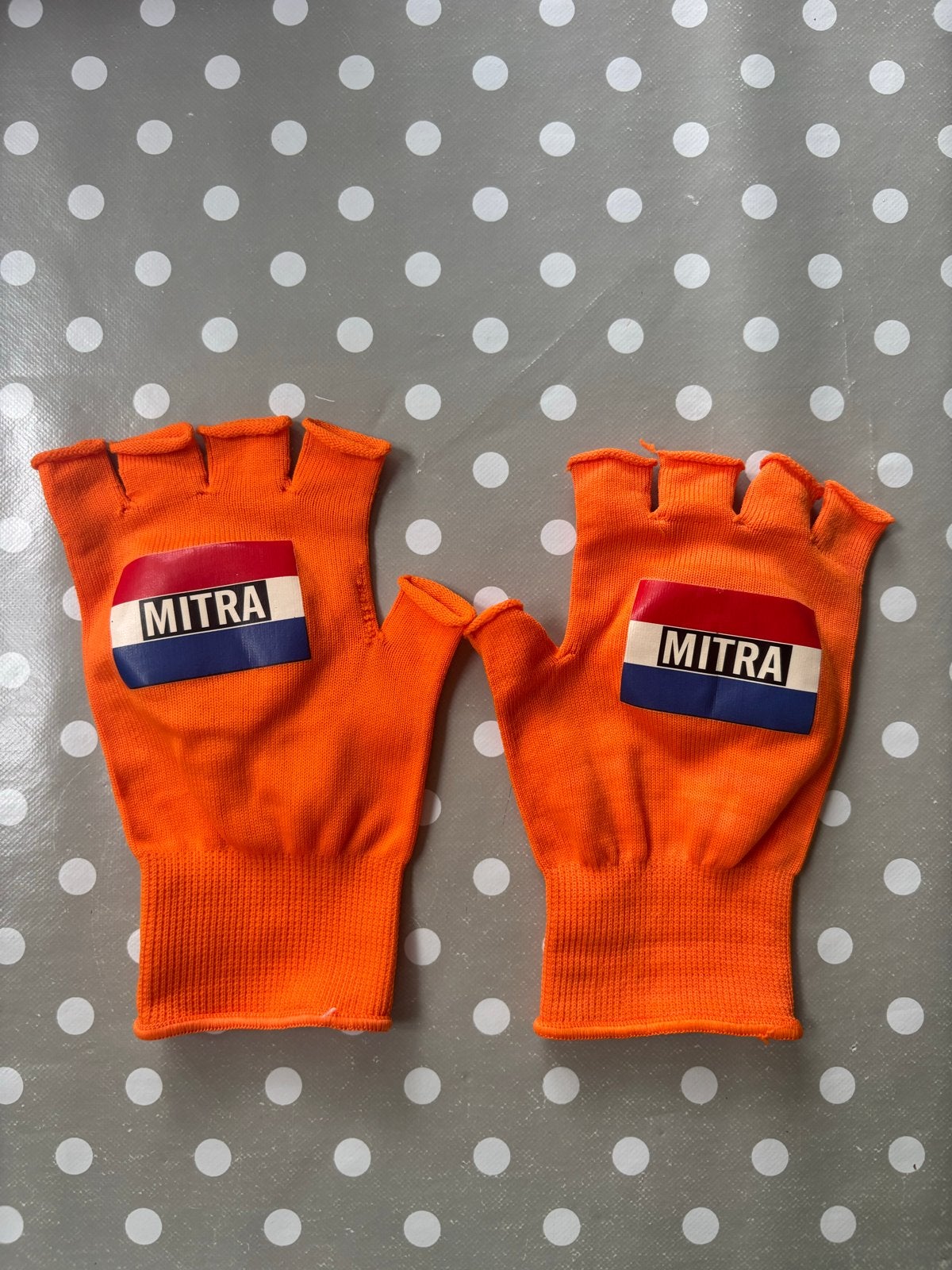 Oranje Juich Handschoenen WK Voetbal Nederland Mitra, Ophalen of Verzenden, Nieuw